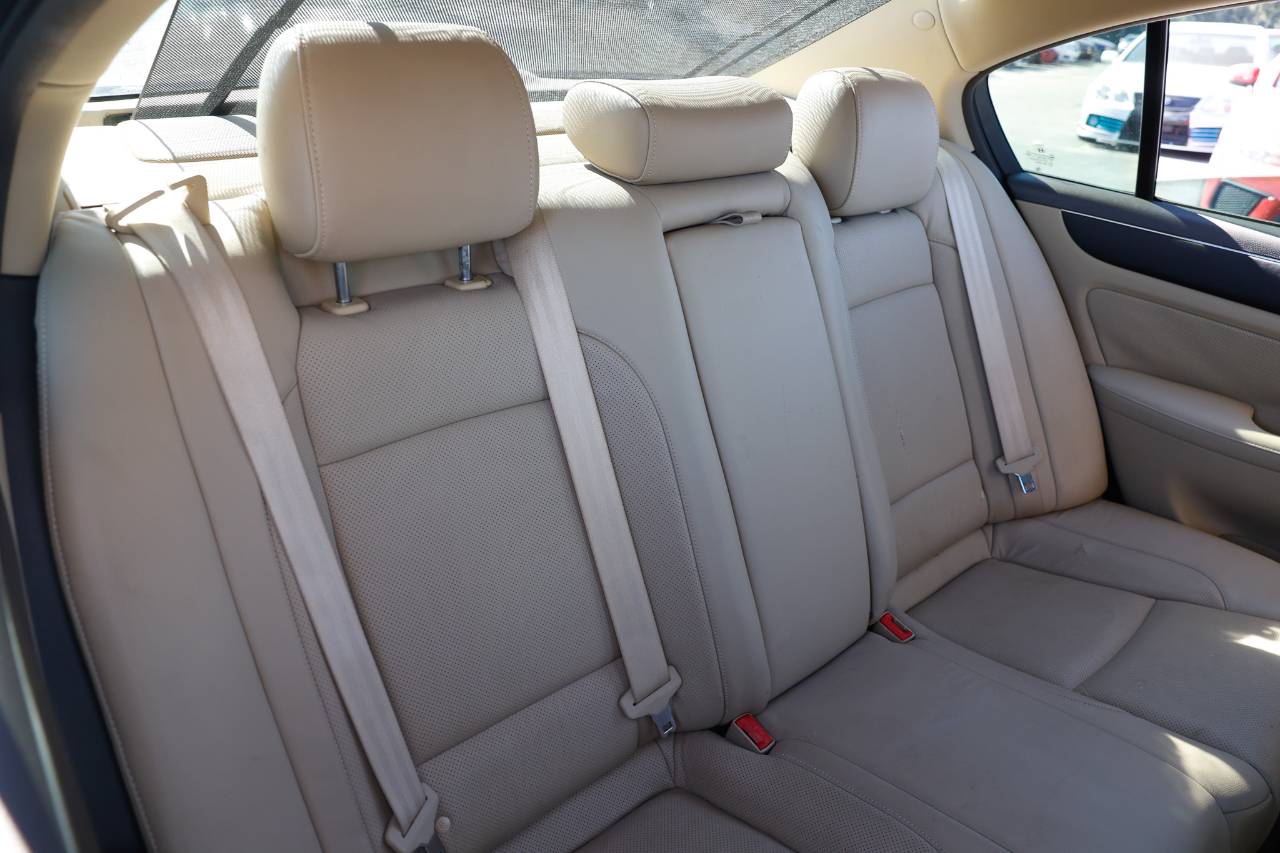 Hyundai Genesis 3.8L 2012