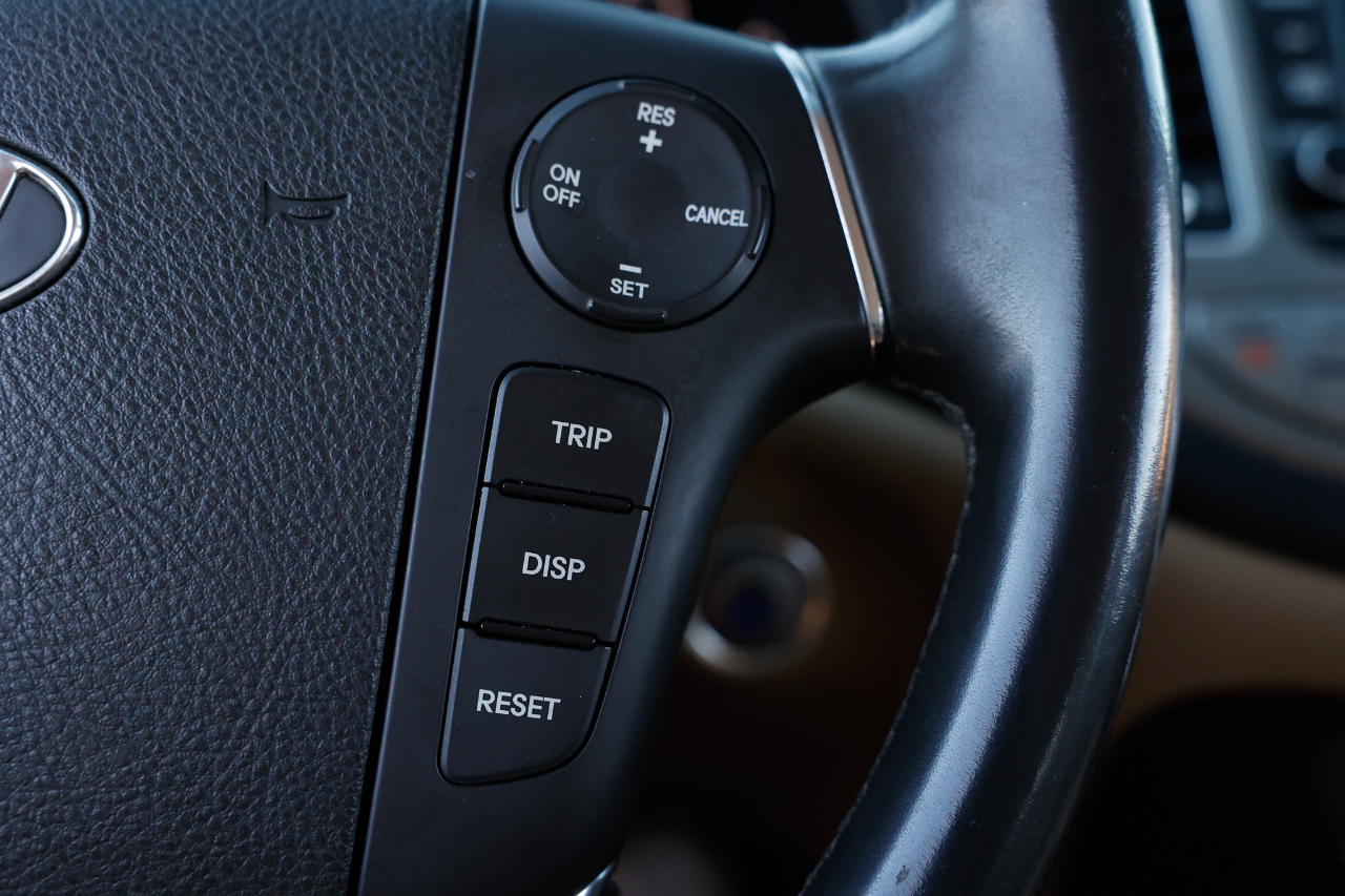 Hyundai Genesis 3.8L 2012