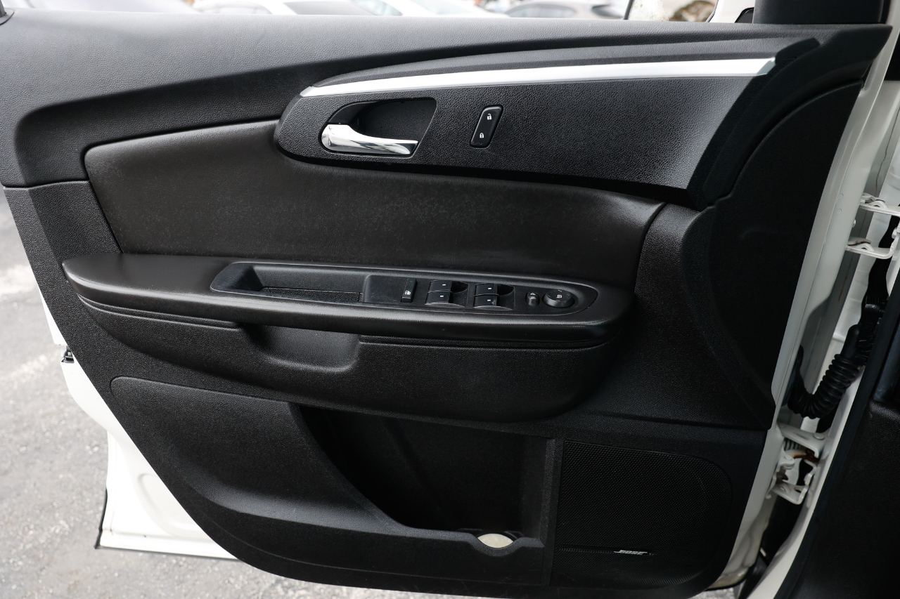 Chevrolet Traverse  2012