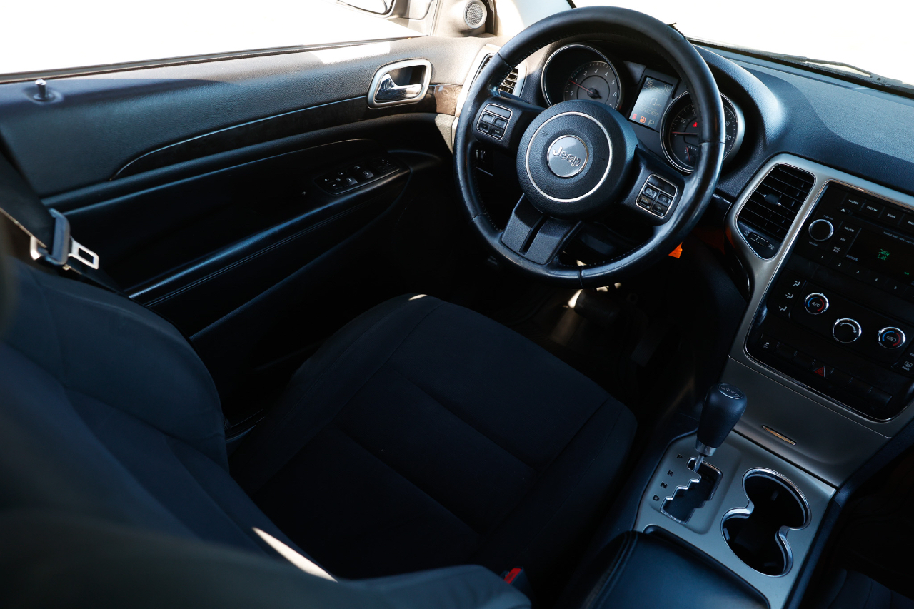 Jeep Grand Cherokee  2012