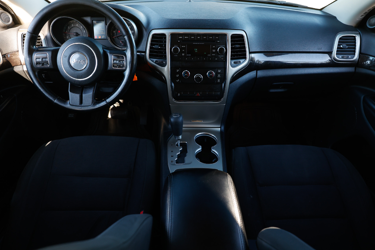 Jeep Grand Cherokee  2012