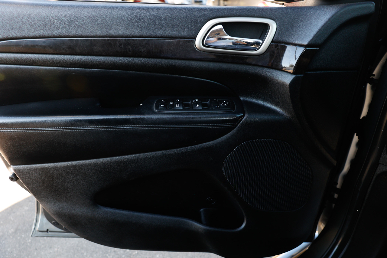 Jeep Grand Cherokee  2012