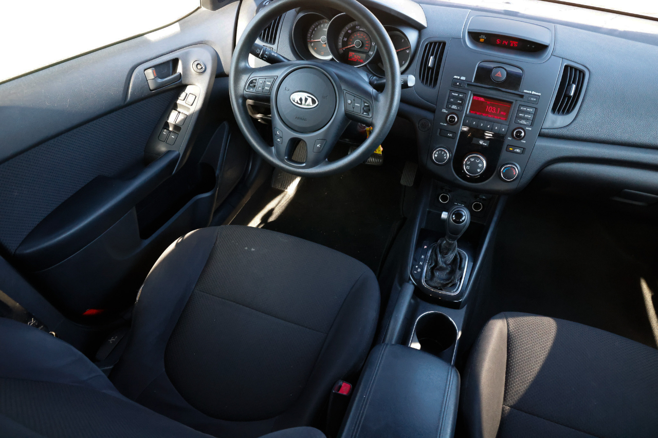 Kia Forte EX 2012