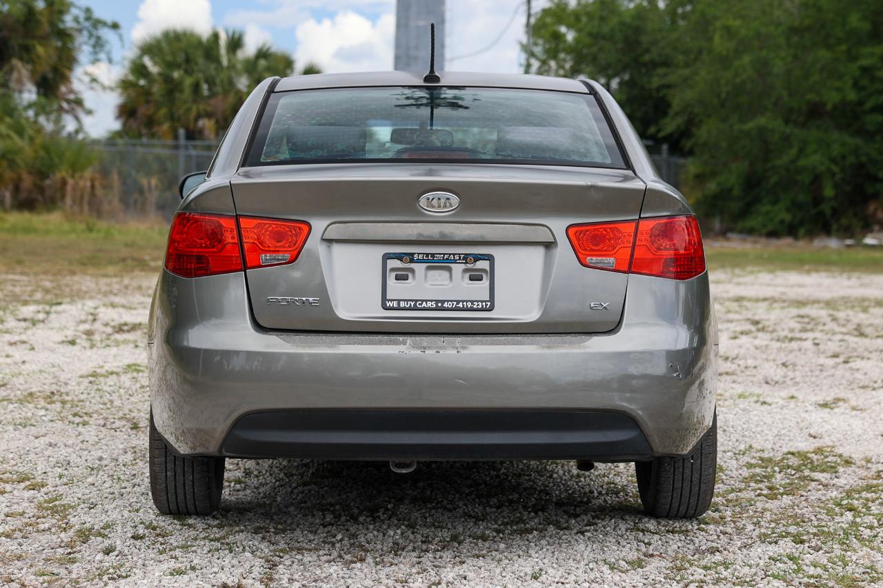 Kia Forte  2012