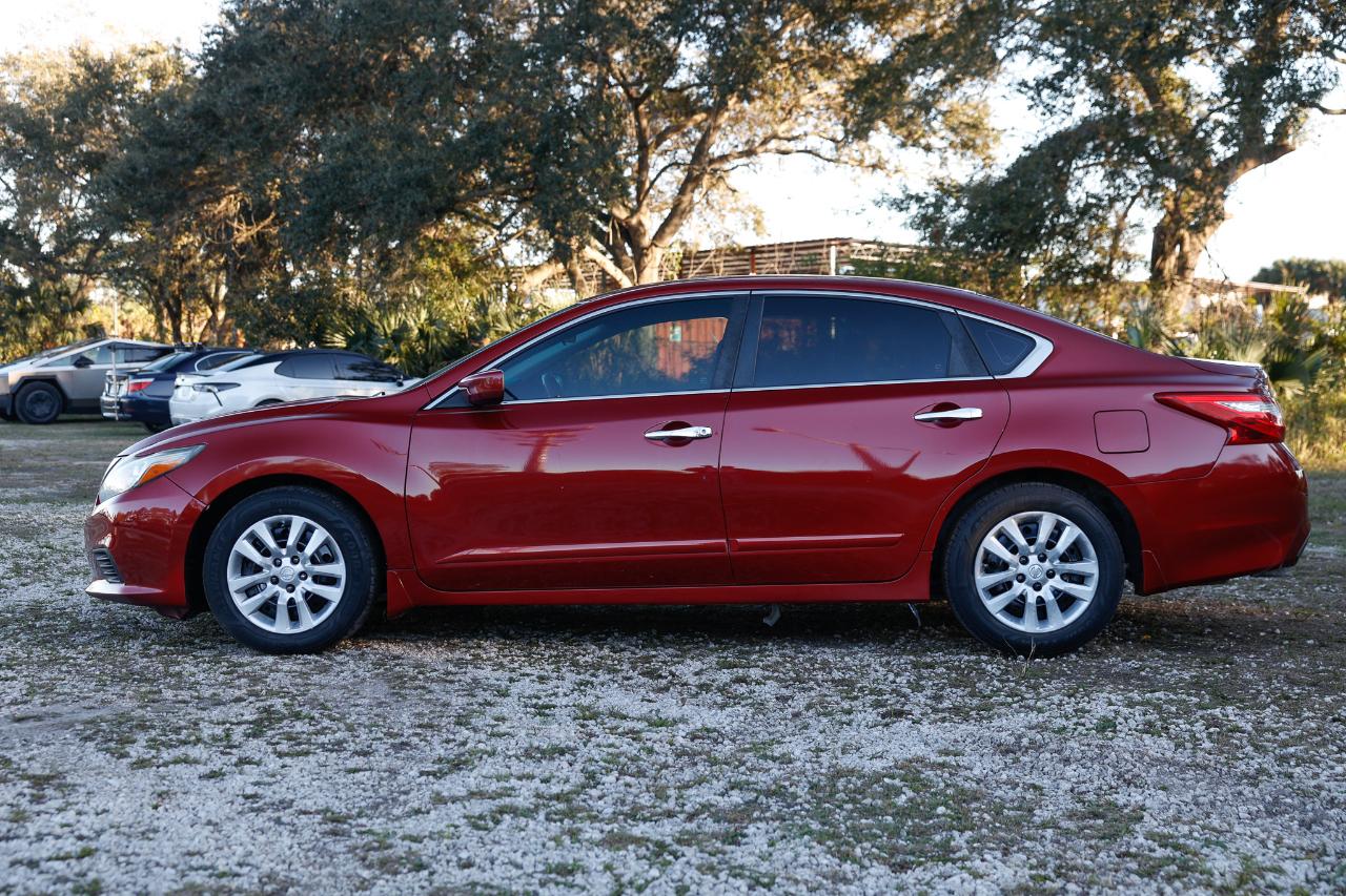 Nissan Altima  2017