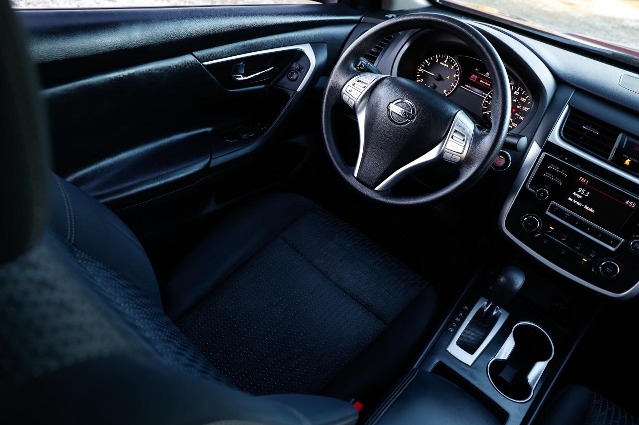 Nissan Altima  2017