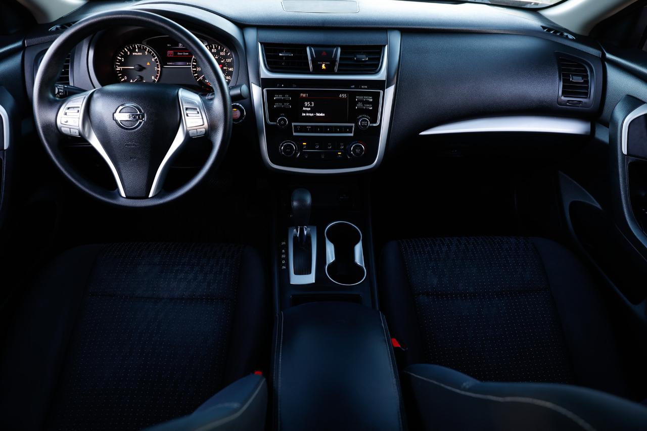 Nissan Altima  2017