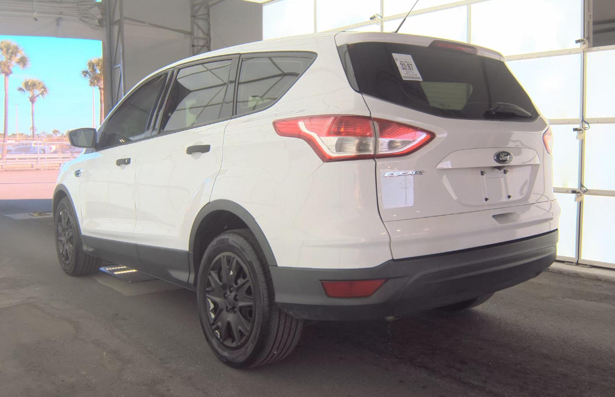 Ford Escape  2015