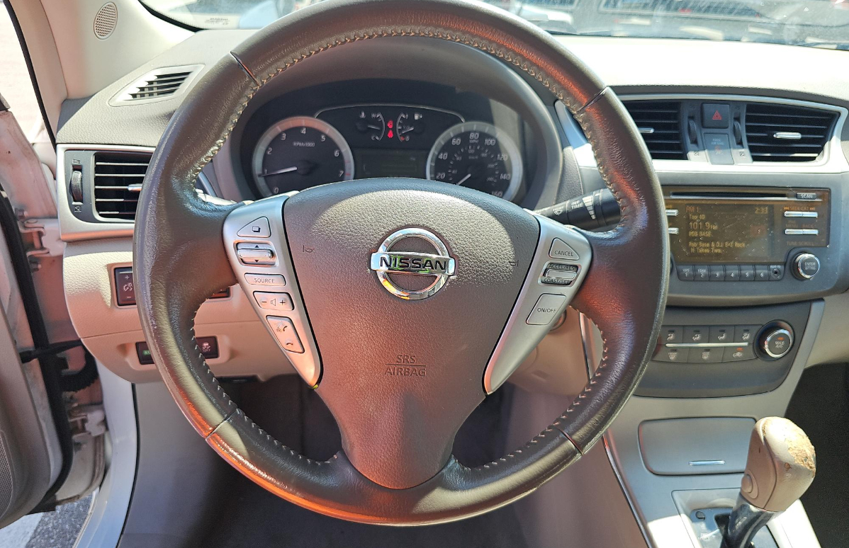 Nissan Sentra SV 2013