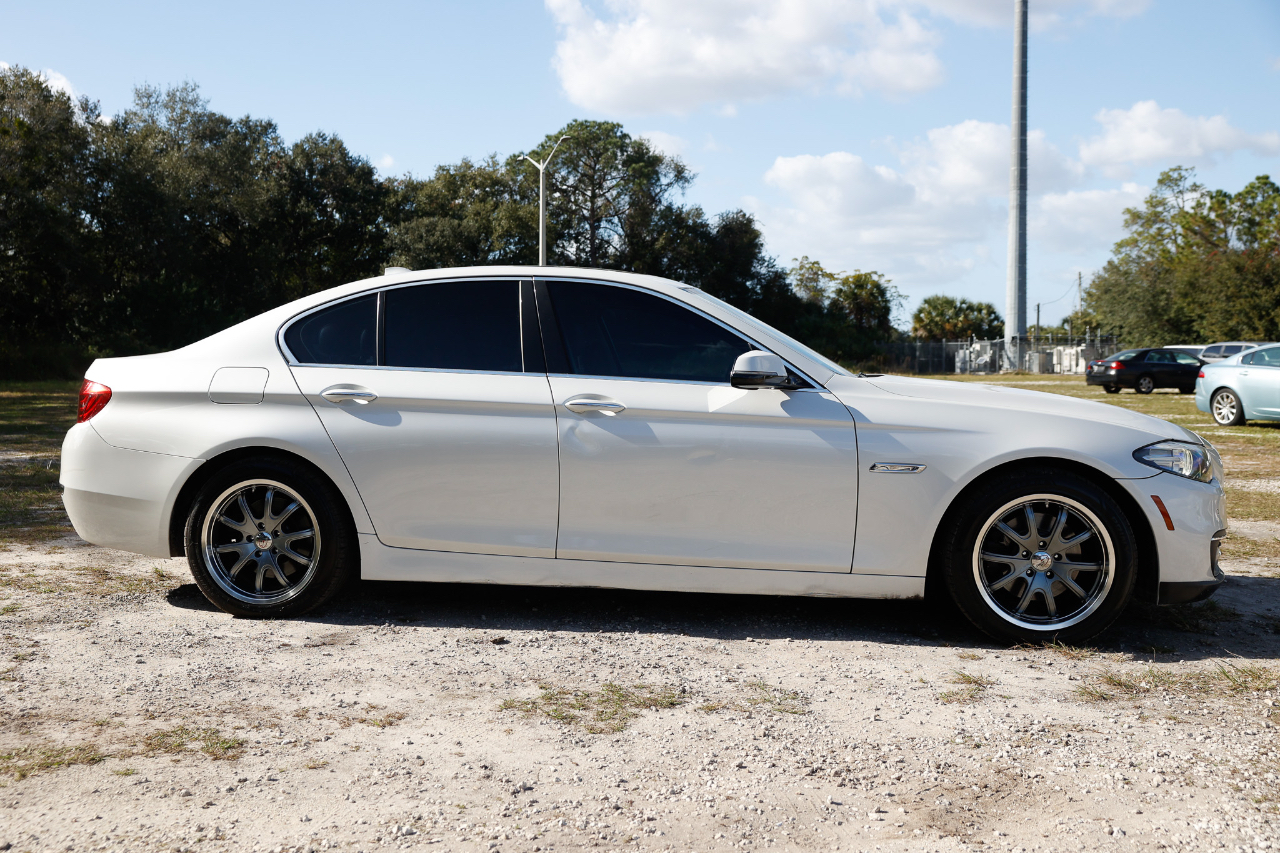 BMW 528i  2014