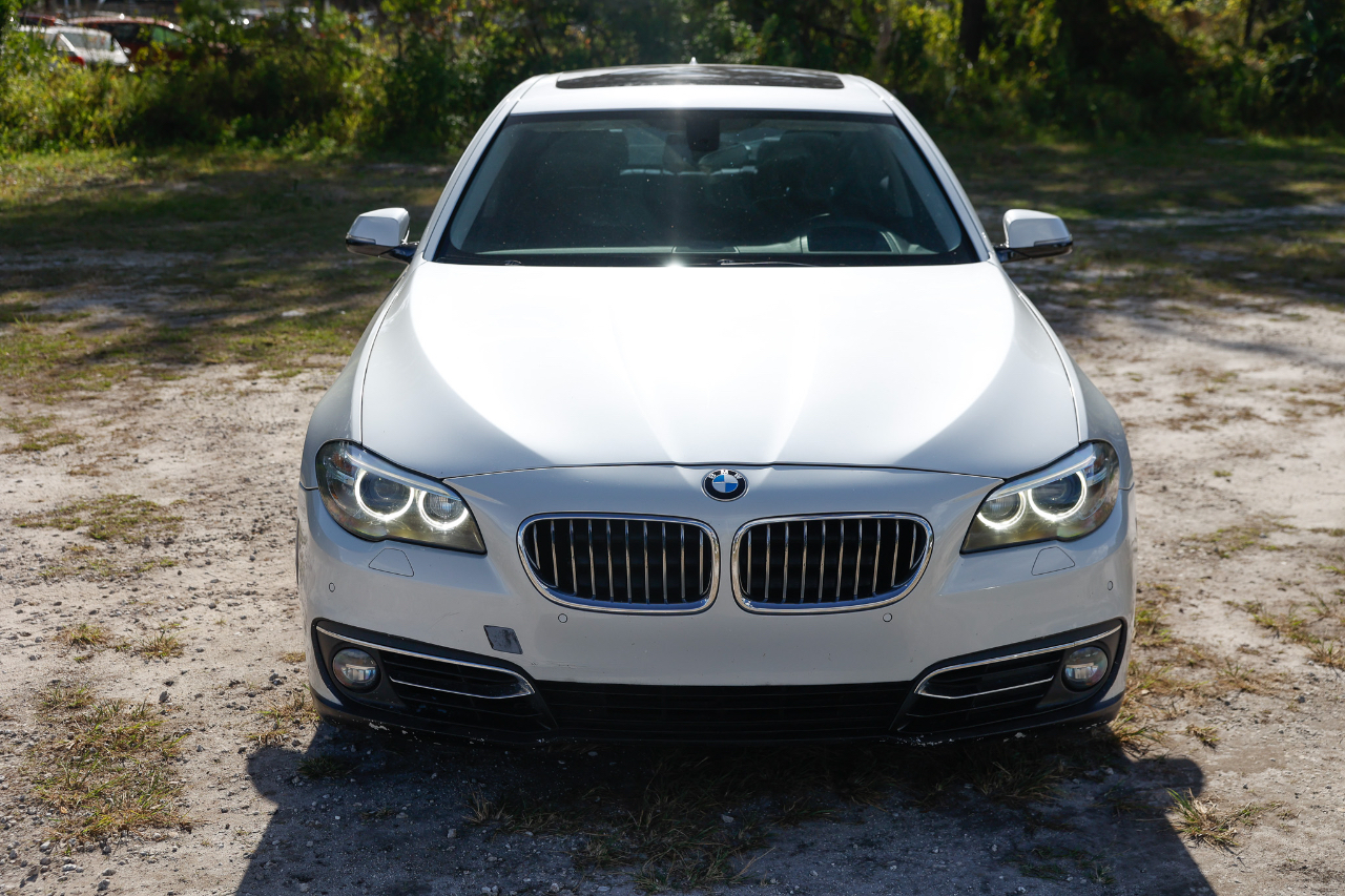 BMW 528i  2014