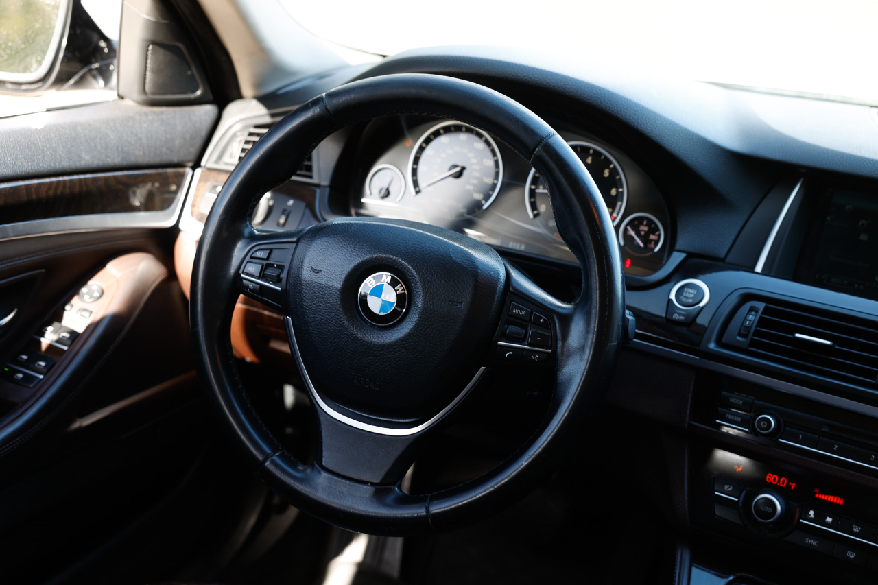 BMW 528i  2014