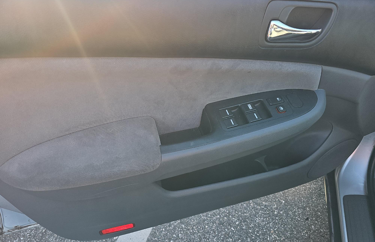 Honda Accord Sdn  2006