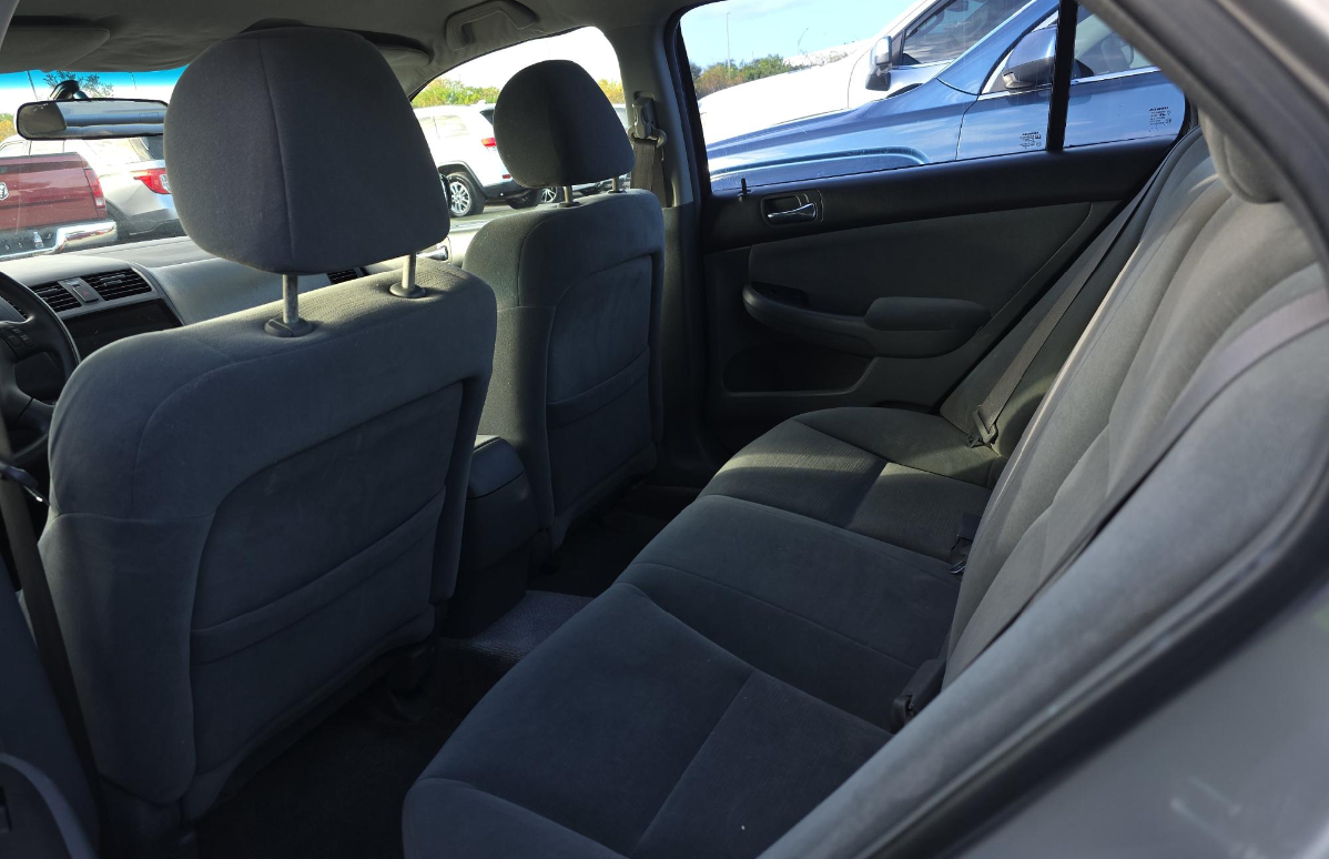 Honda Accord Sdn  2006