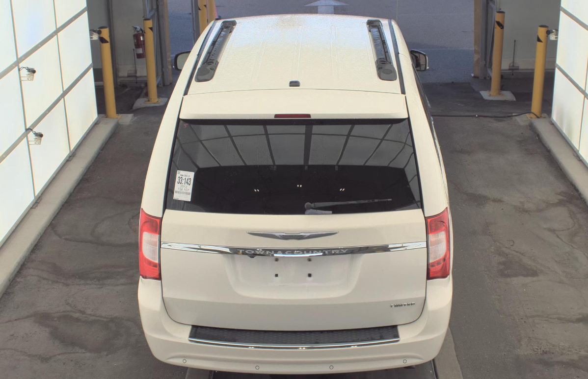 Chrysler Town & Country Limited 2012