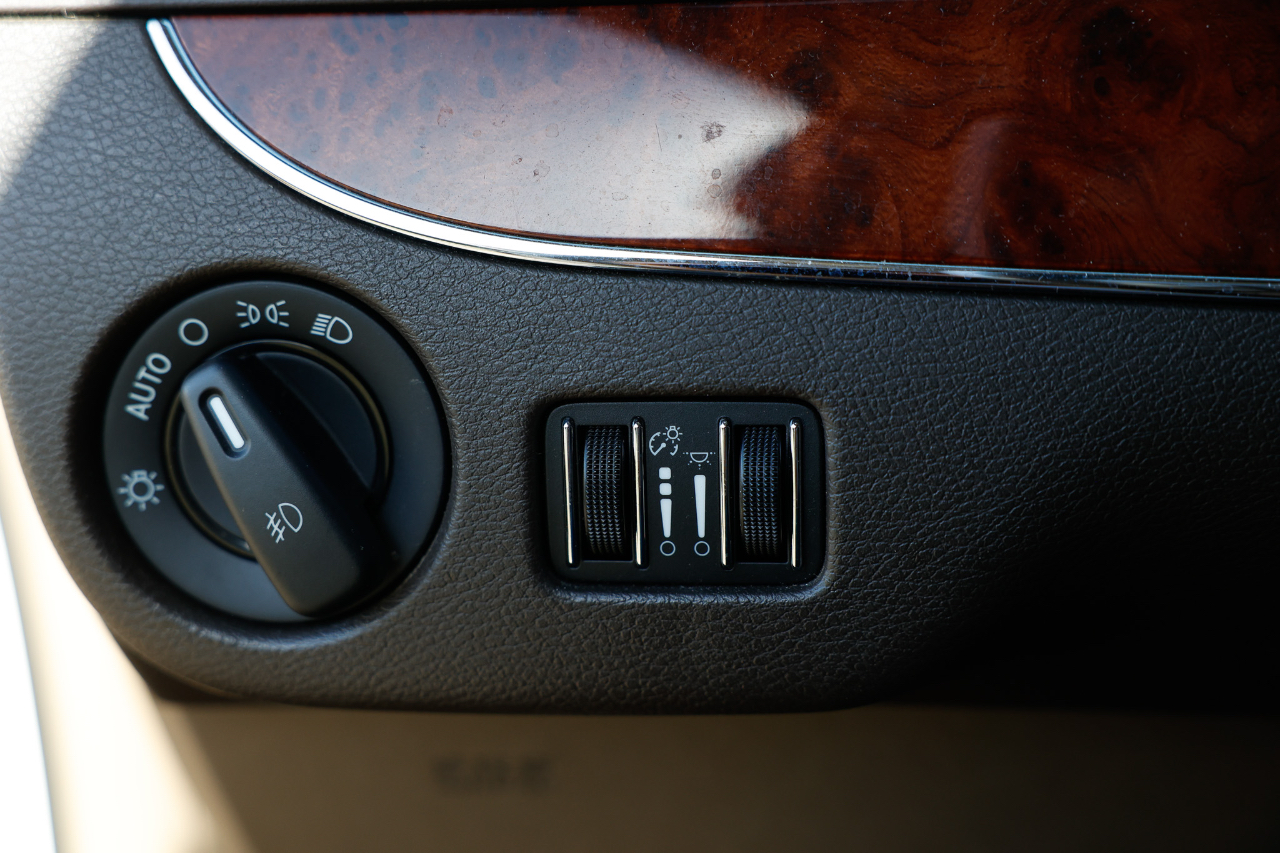 Chrysler Town & Country Limited 2012