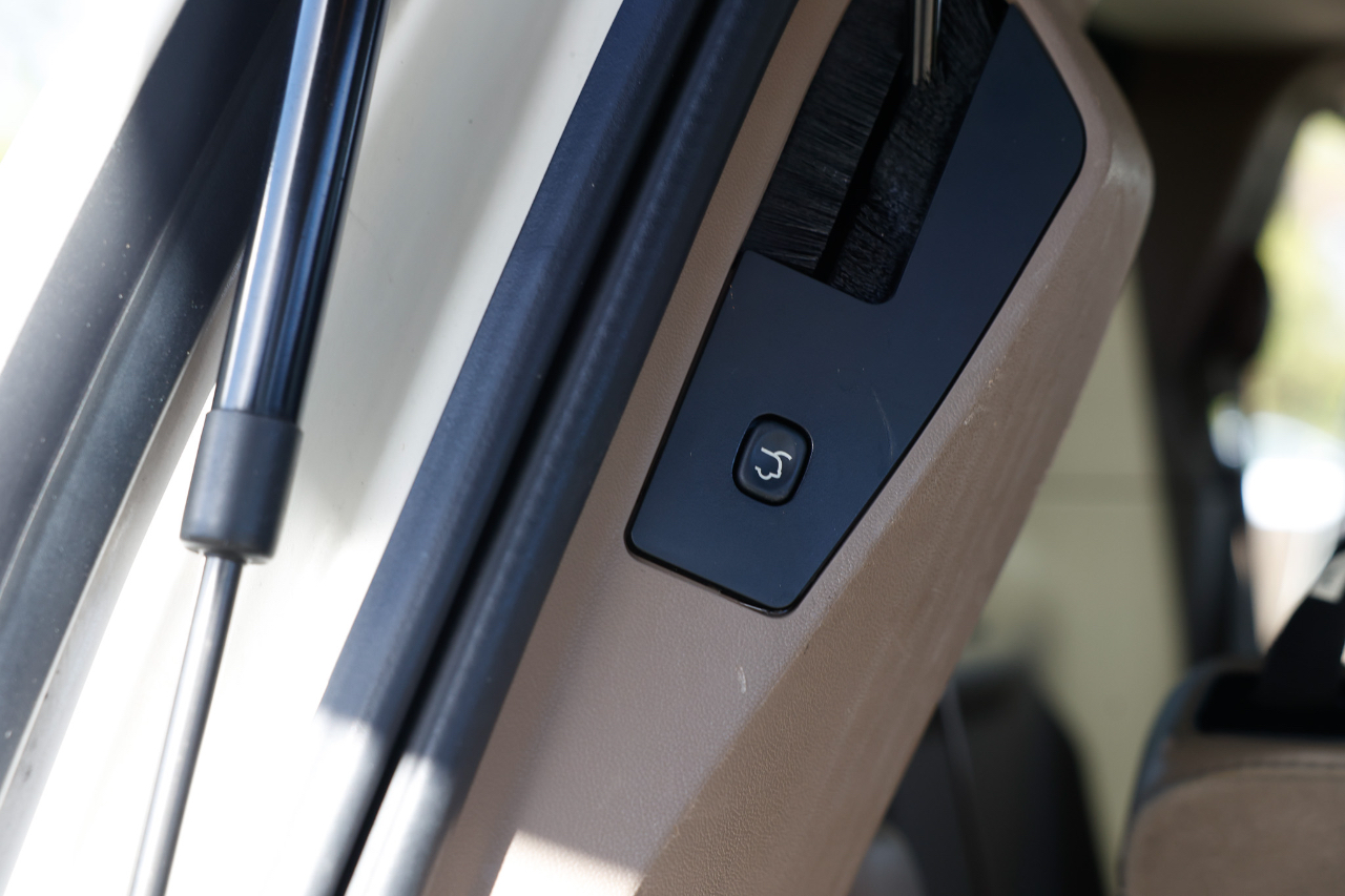 Chrysler Town & Country Limited 2012