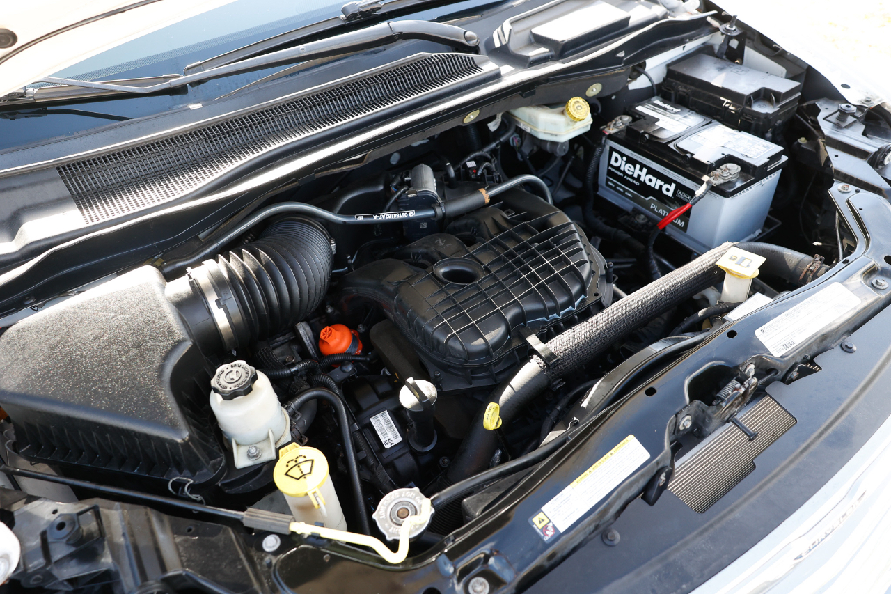 Chrysler Town & Country Limited 2012