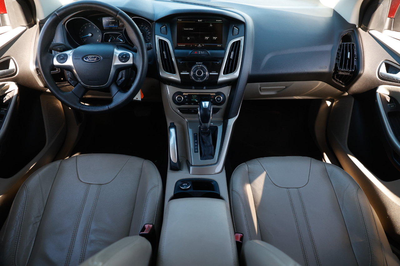 Ford Focus SEL 2012