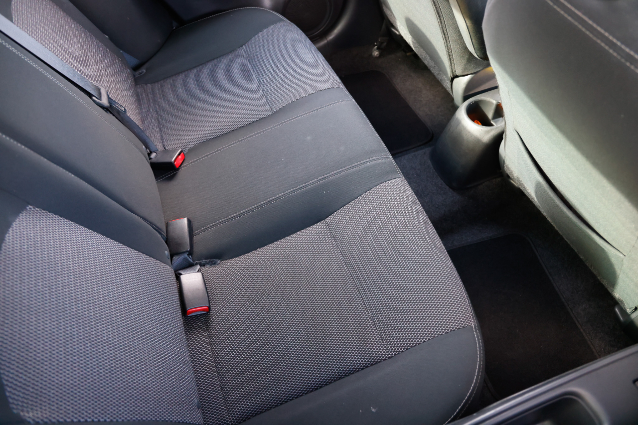 Nissan Versa Sedan  2019