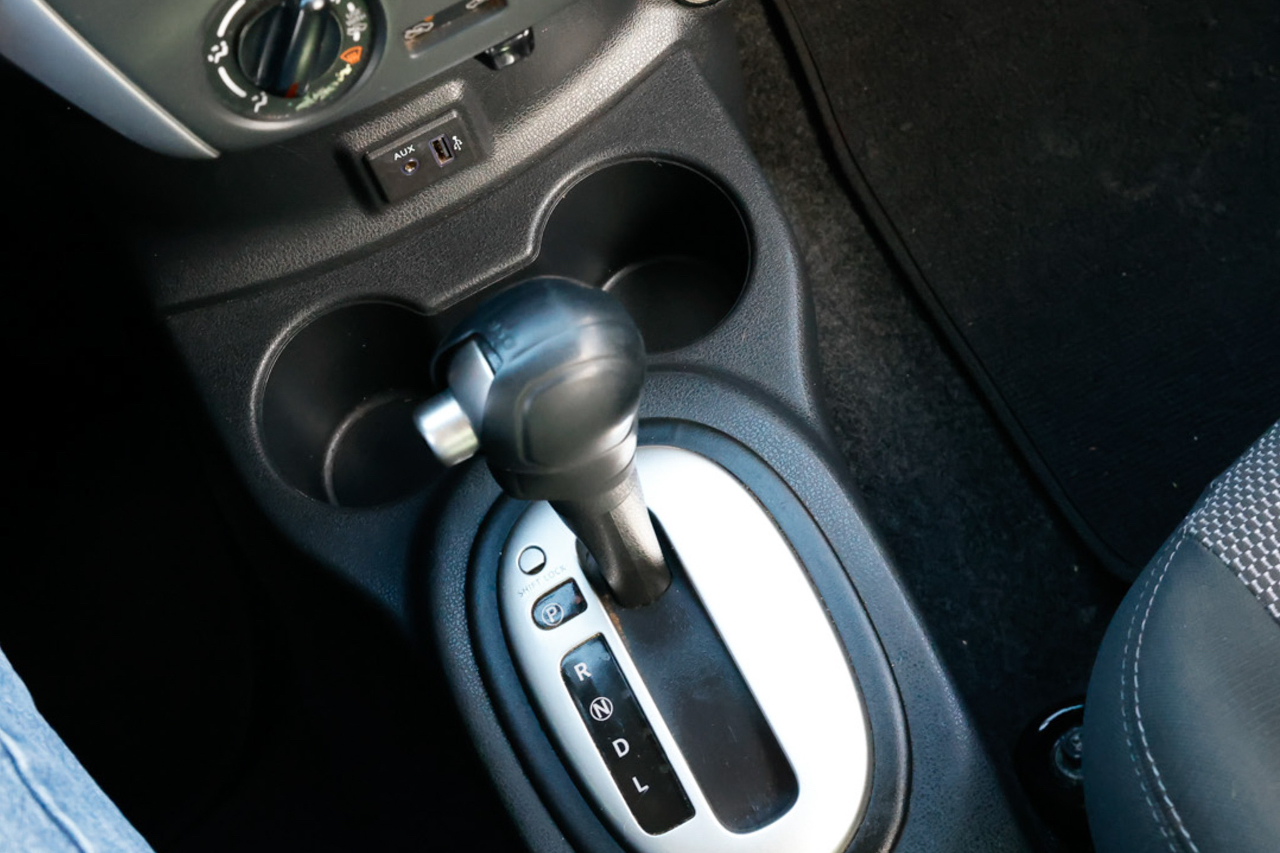 Nissan Versa Sedan  2019