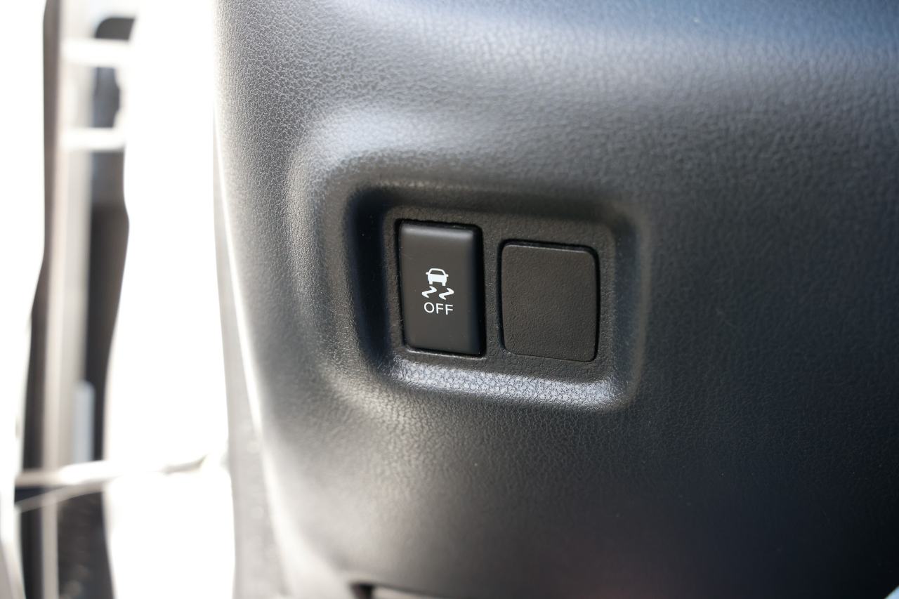 Nissan Versa Sedan  2019