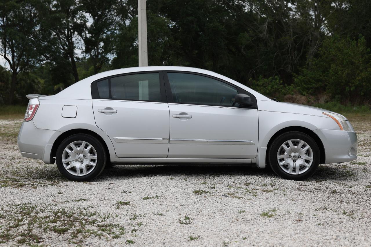Nissan Sentra  2012
