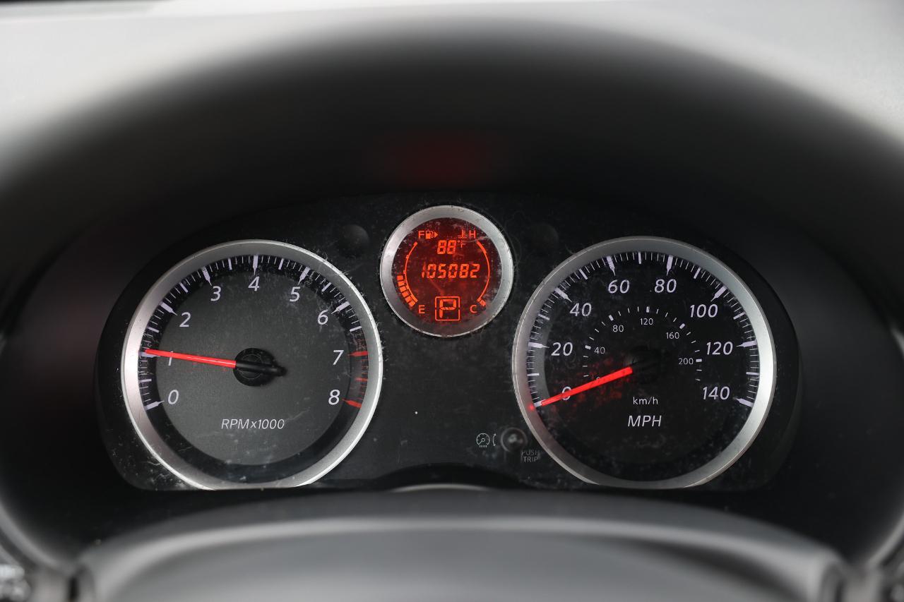 Nissan Sentra  2012