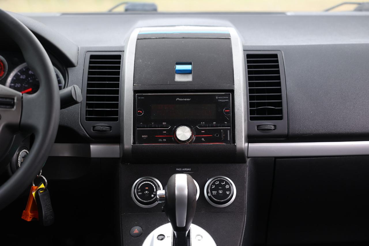 Nissan Sentra  2012