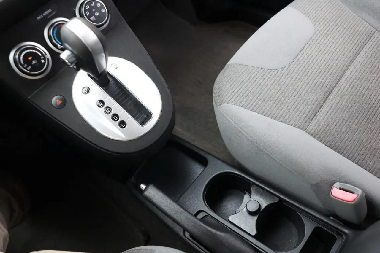 Nissan Sentra  2012