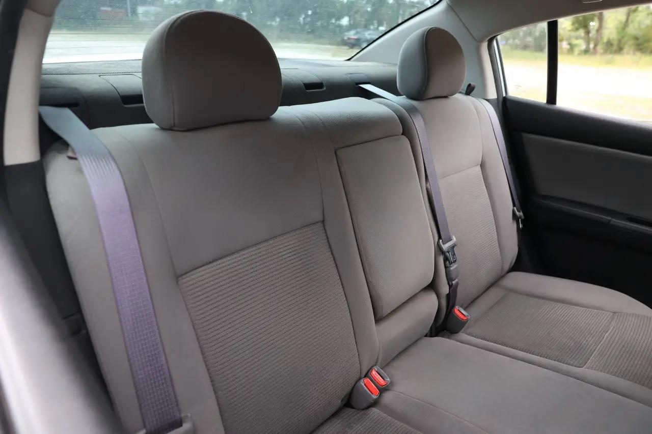 Nissan Sentra  2012