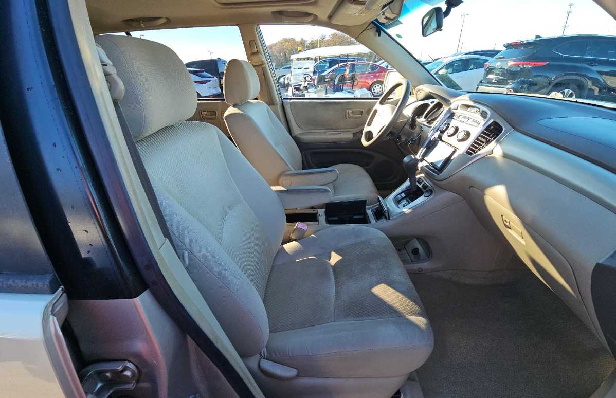 Toyota Highlander Limited 2005