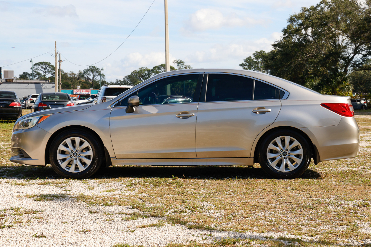 Subaru Legacy  2015