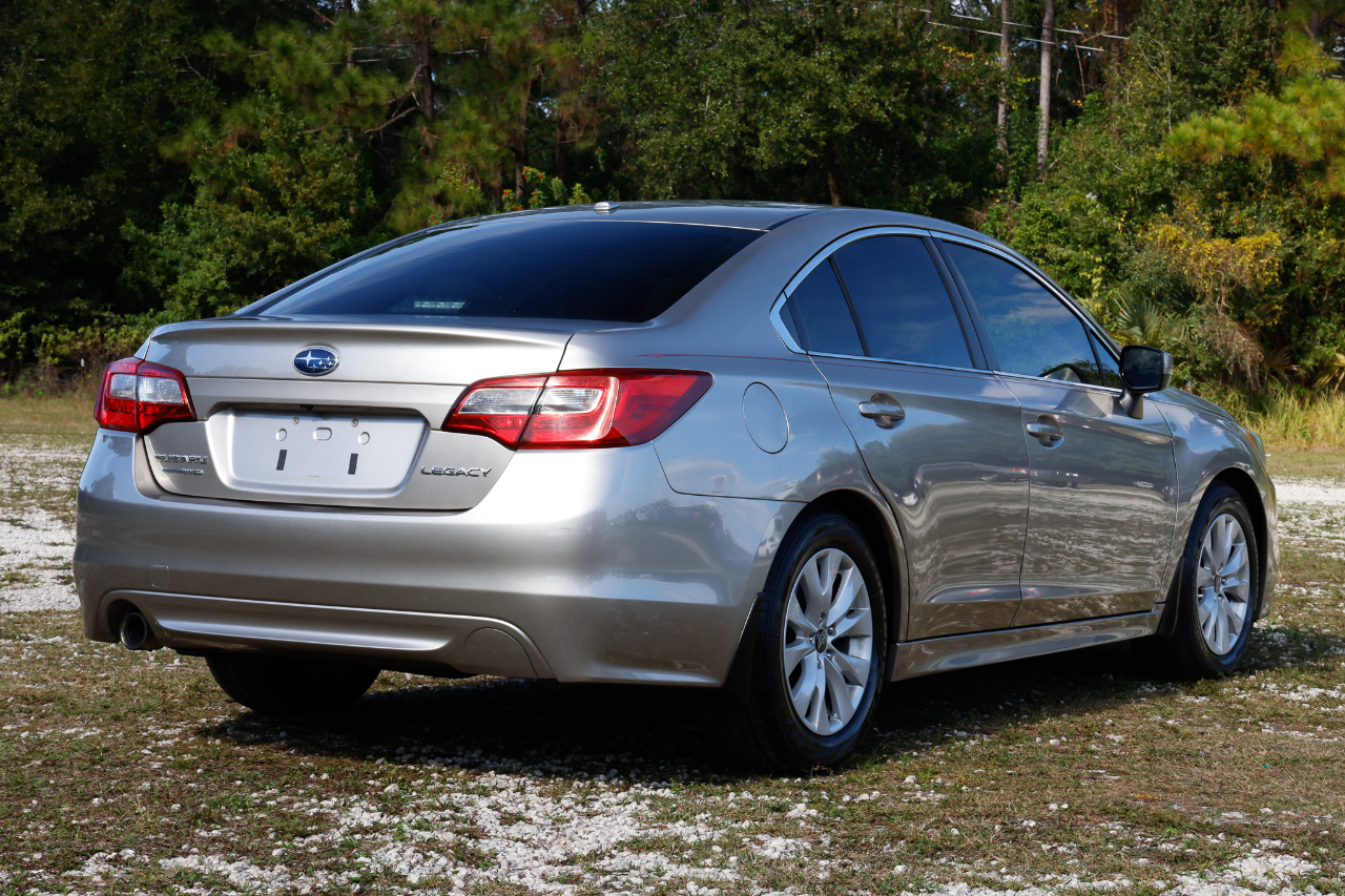 Subaru Legacy  2015