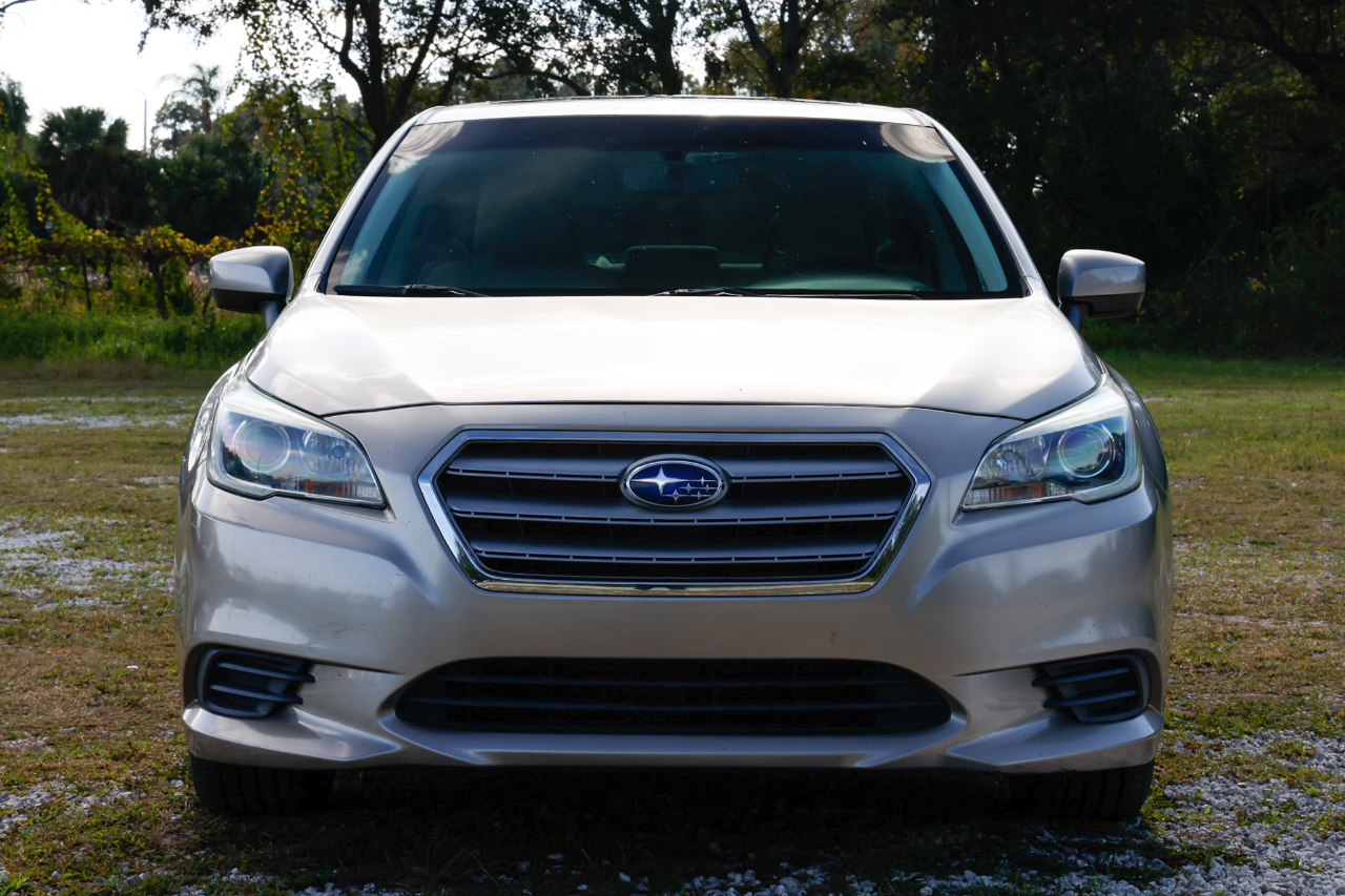 Subaru Legacy  2015