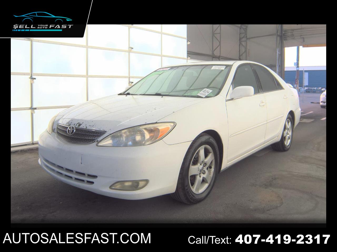 2002 Toyota Camry LE's photo
