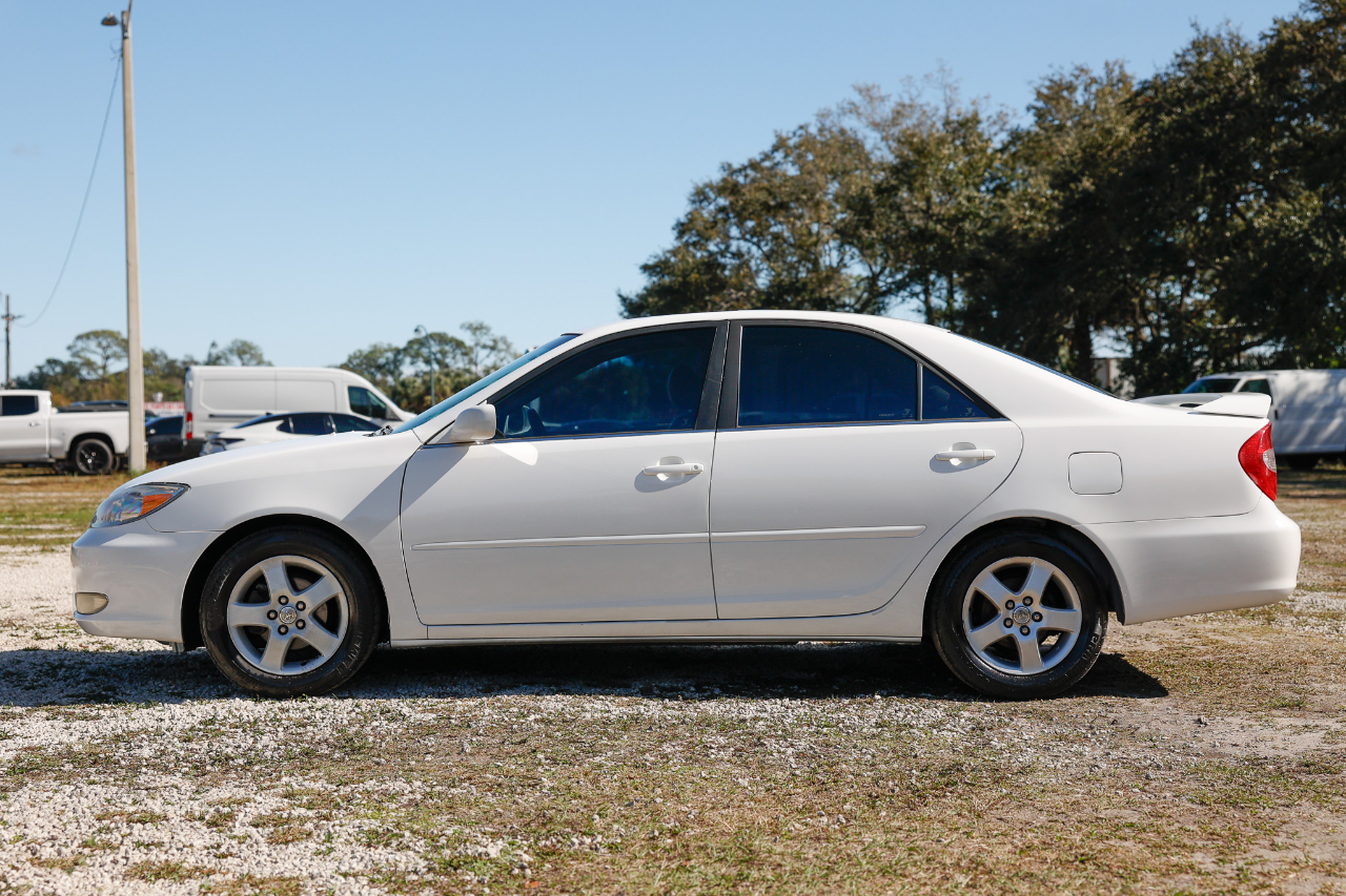 Toyota Camry  2002