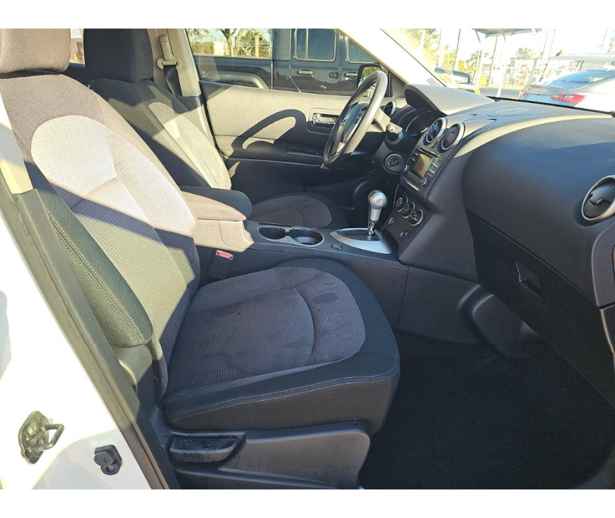 Nissan Rogue SV 2013