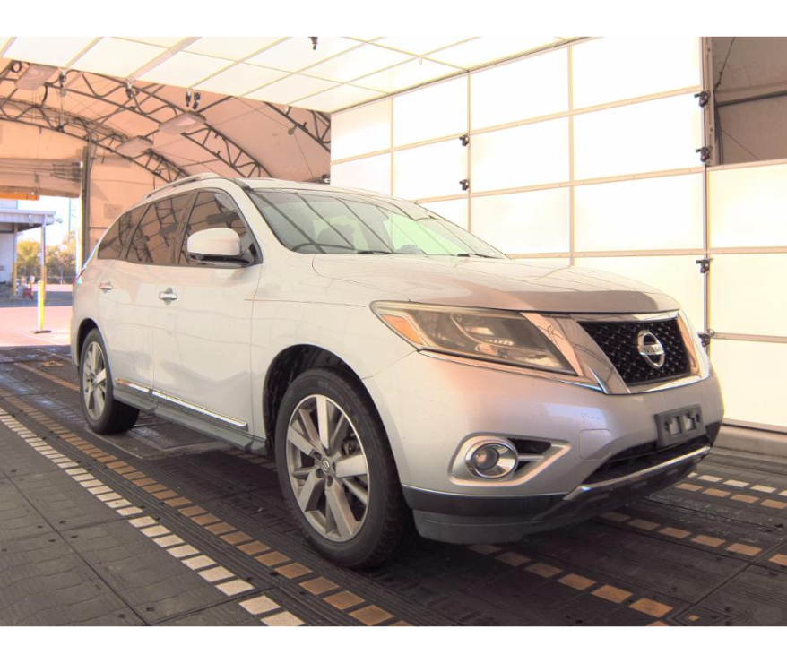 Nissan Pathfinder S 2013