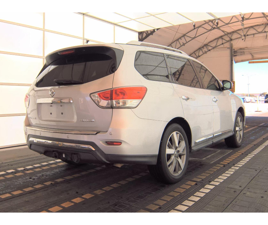 Nissan Pathfinder S 2013