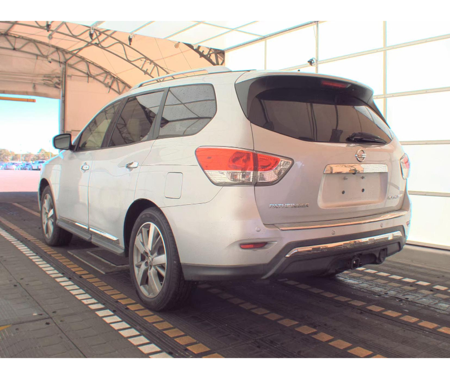 Nissan Pathfinder S 2013