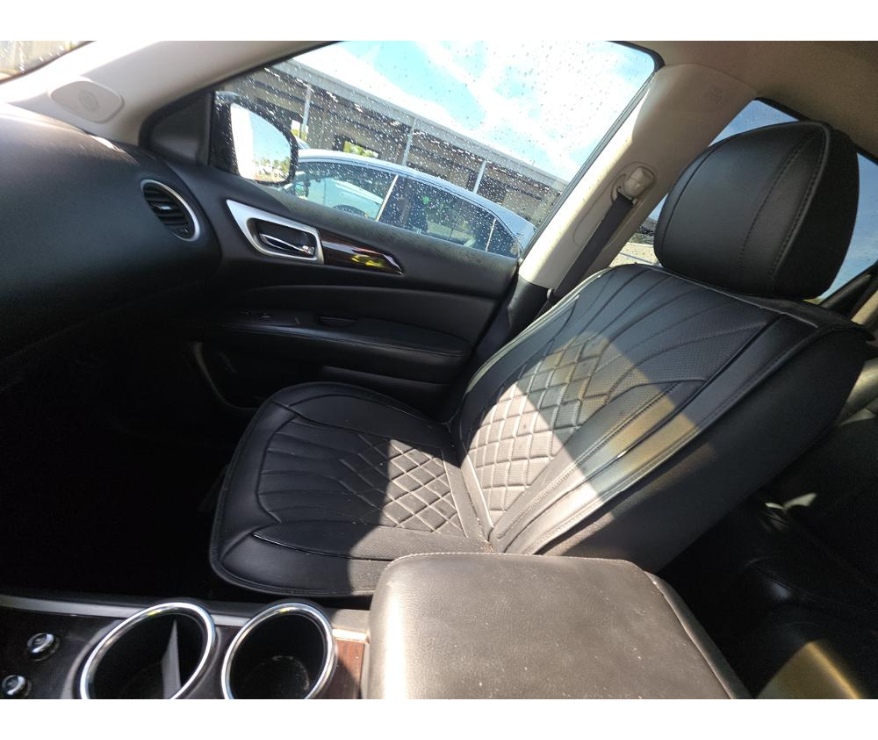 Nissan Pathfinder S 2013