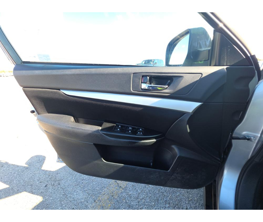 Subaru Outback 2.5i Premium 2013