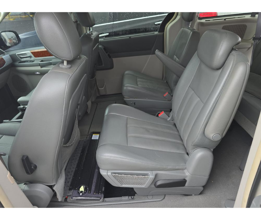 Chrysler Town & Country Touring 2009