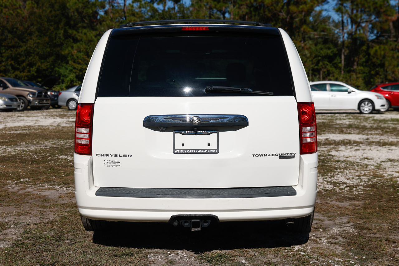 Chrysler Town & Country Touring 2009