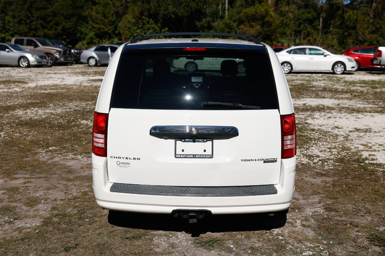 Chrysler Town & Country Touring 2009