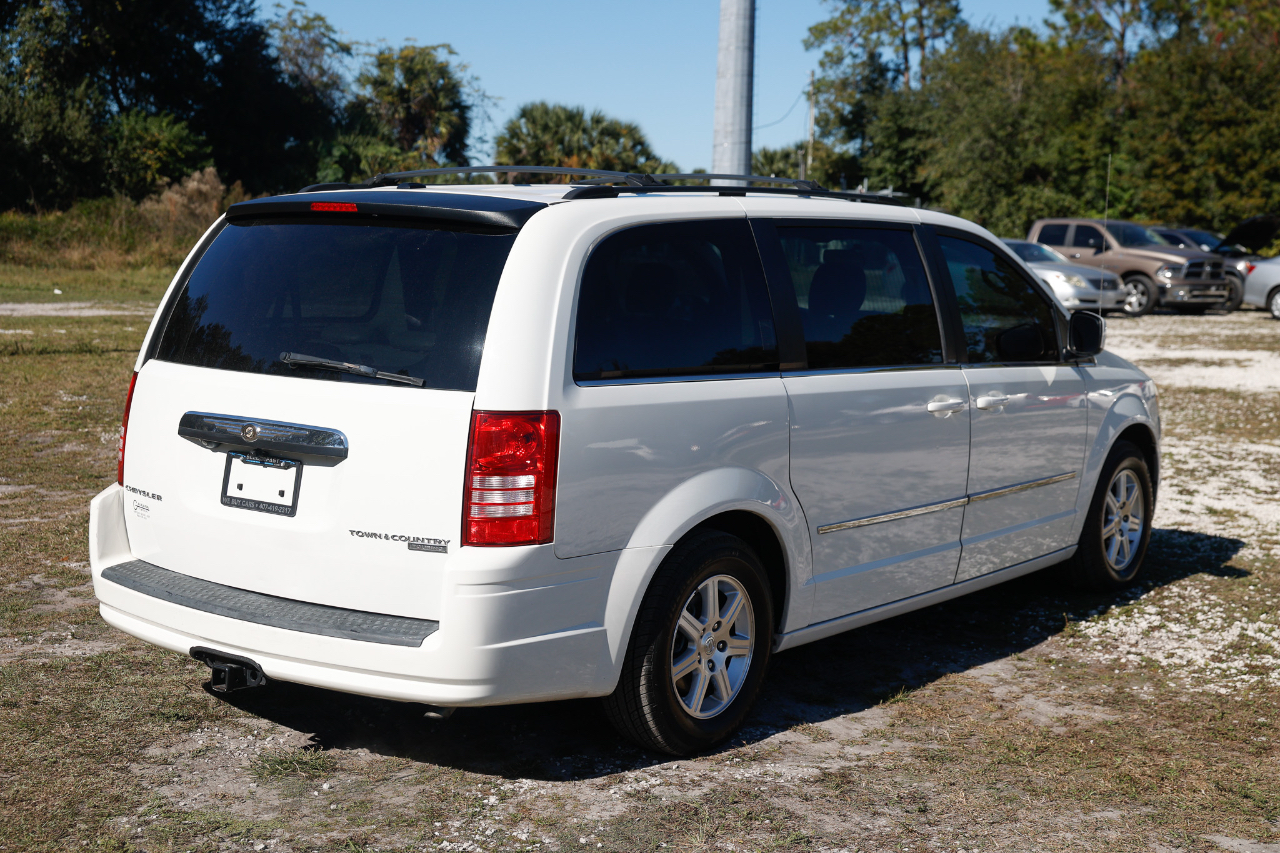 Chrysler Town & Country Touring 2009