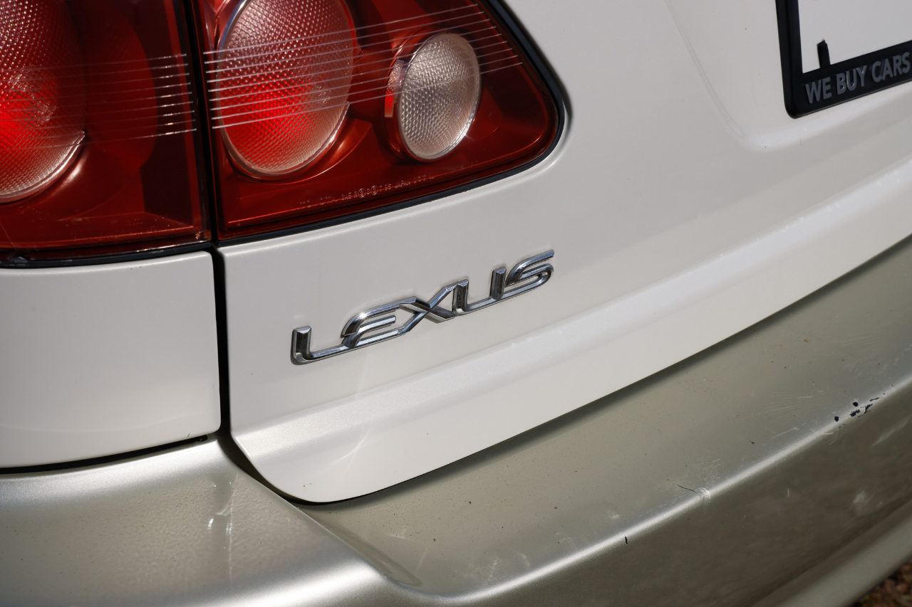 Lexus RX 300  2000