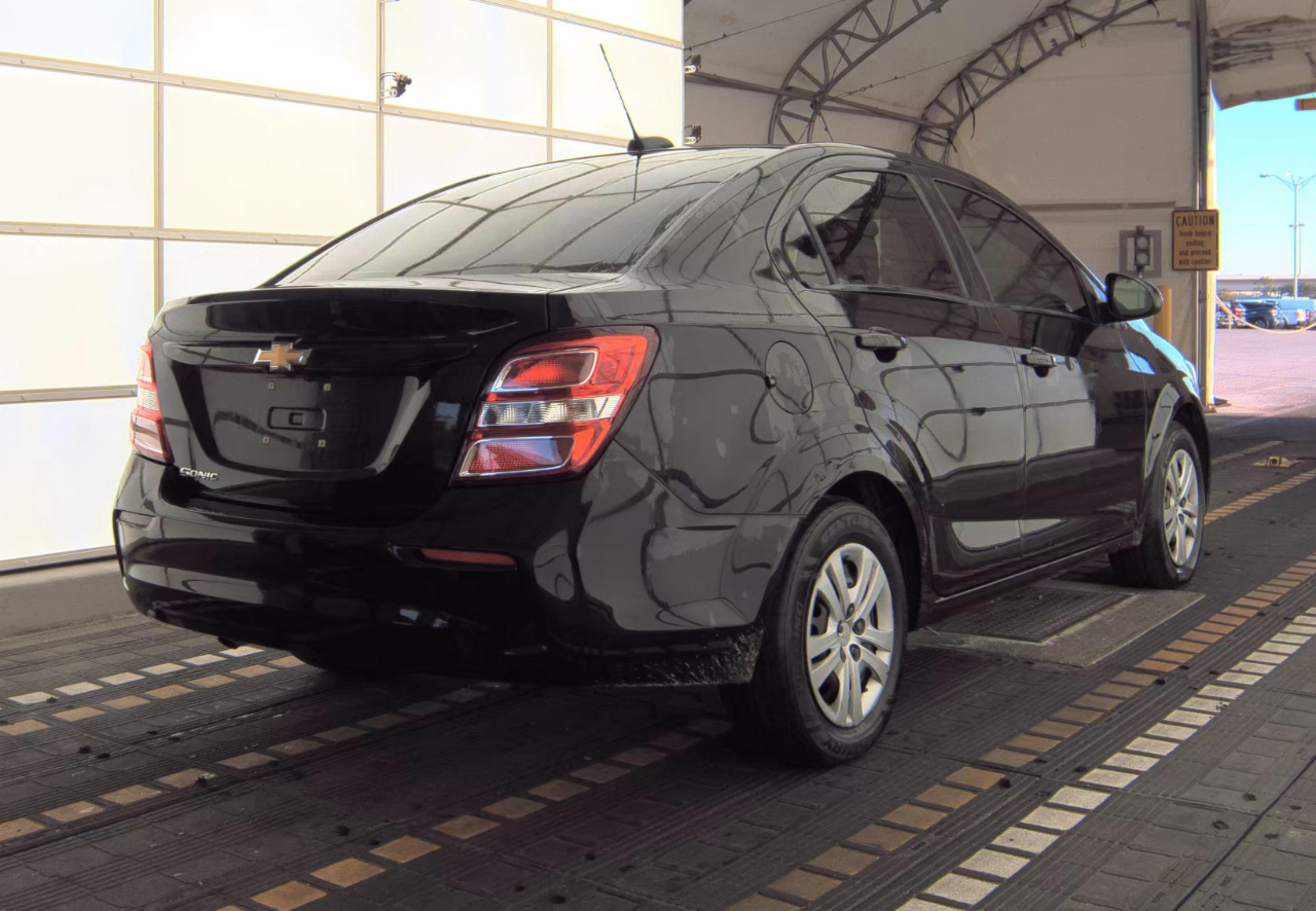 Chevrolet Sonic  2017