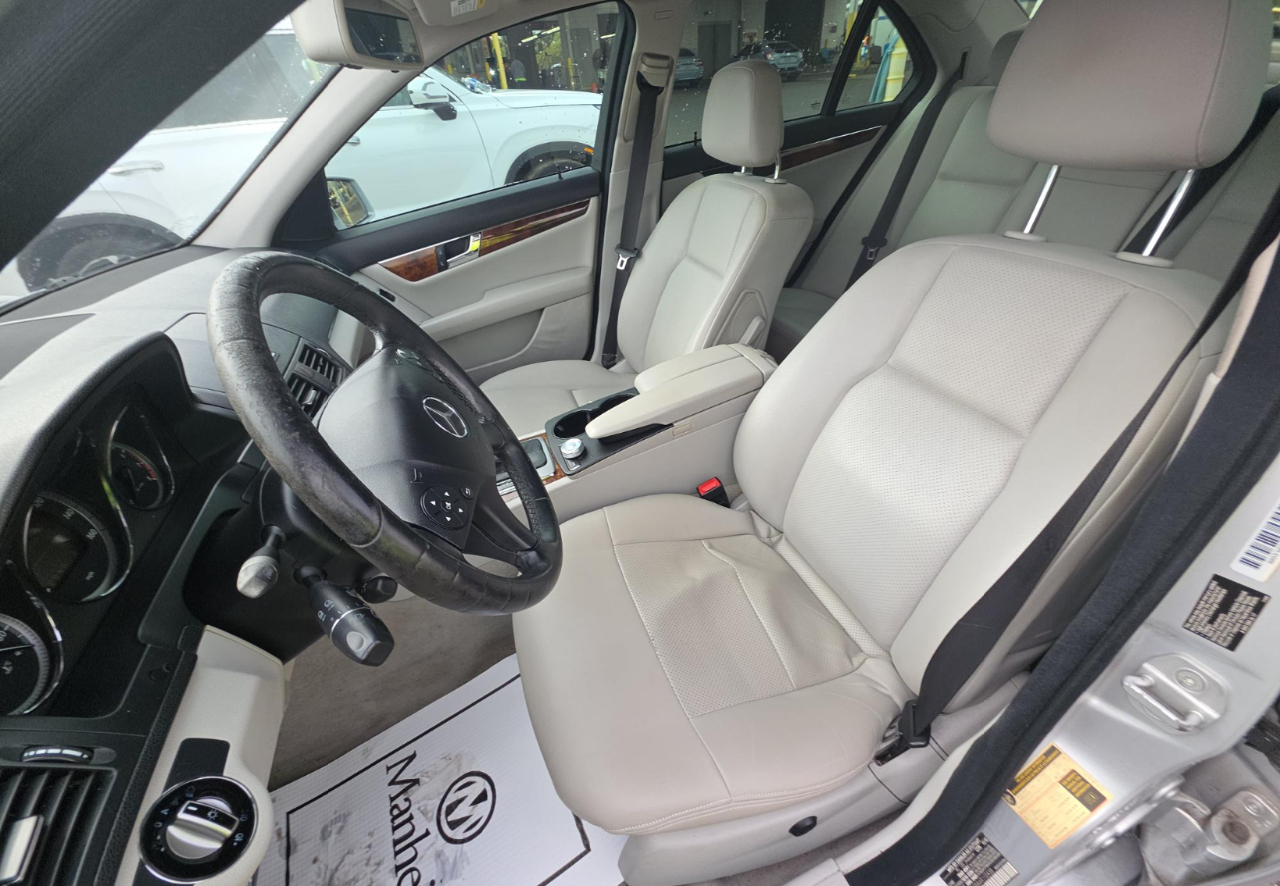 Mercedes-Benz C-Class C300 2010